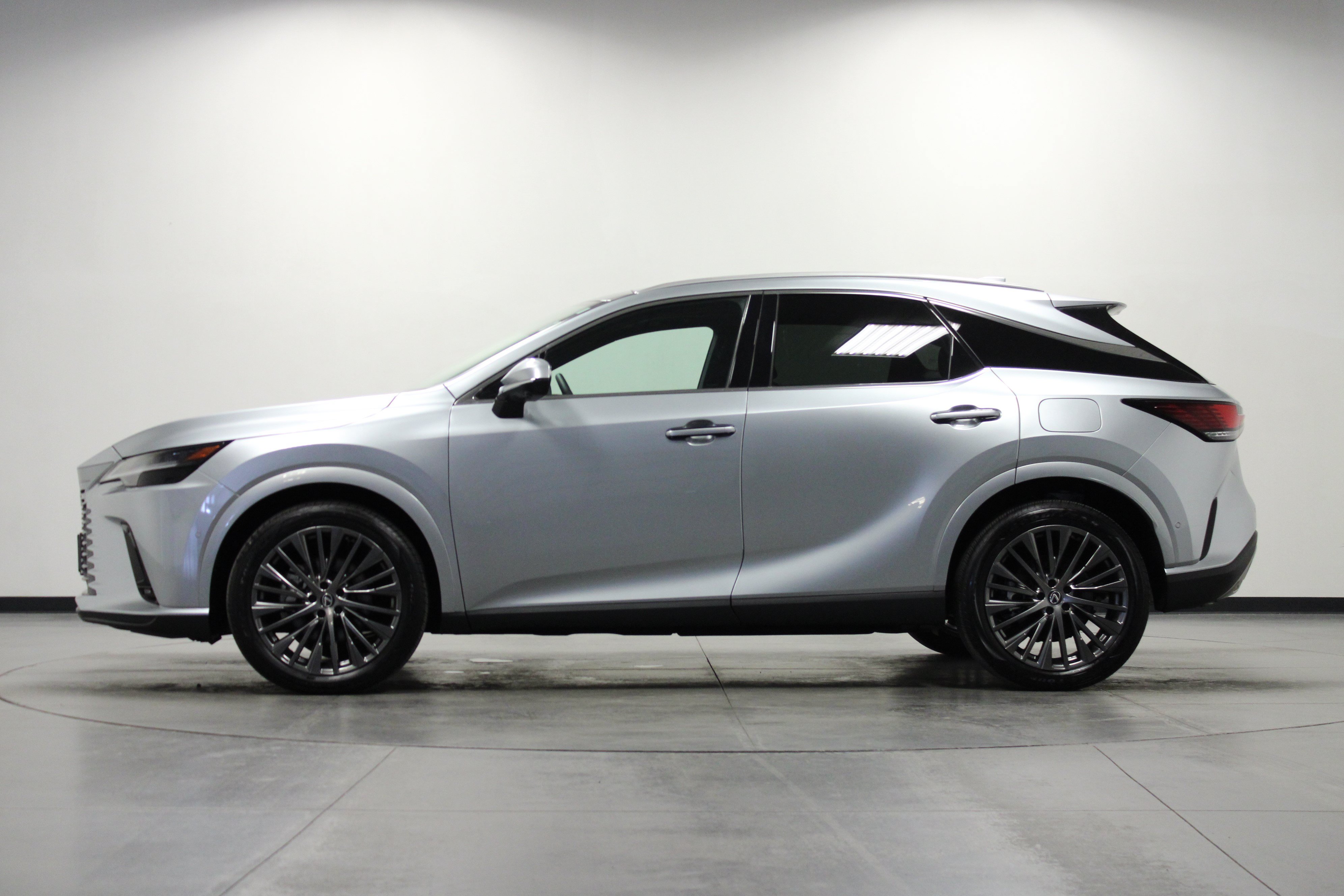 Used 2025 Lexus RX 350 w/ Convenience Package AWD/4WD image 7