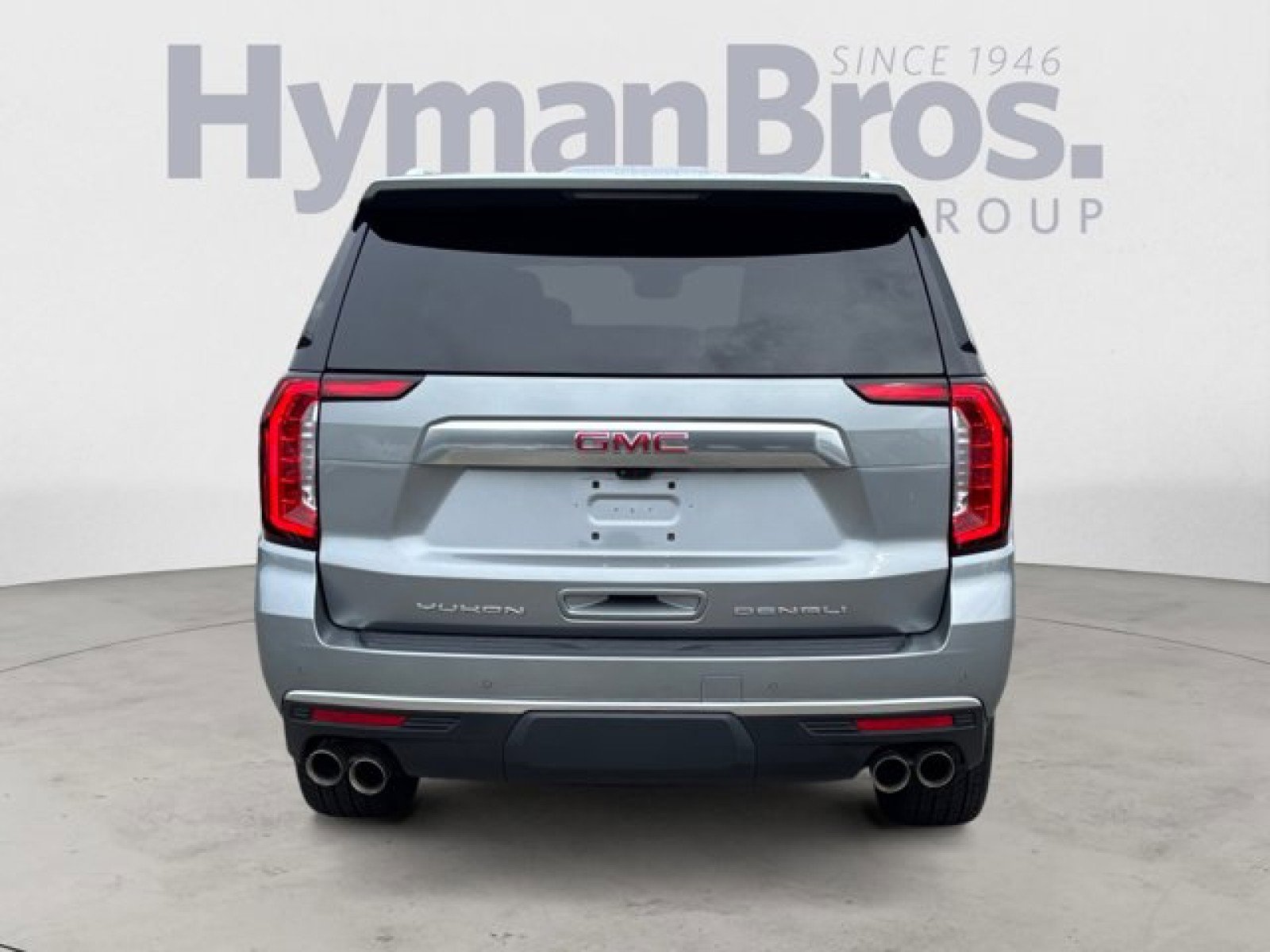Used 2023 GMC Yukon Denali w/ Advanced Technology Package image 4
