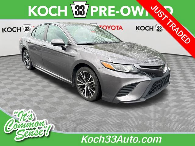 Used 2019 Toyota Camry SE FWD image 1