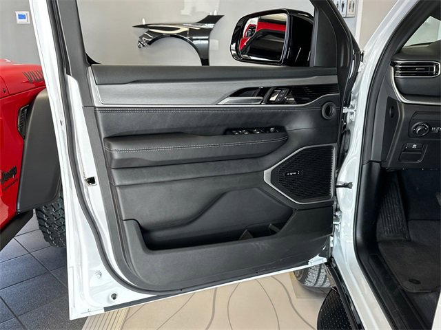 New 2026 Jeep Grand Wagoneer Limited image 7