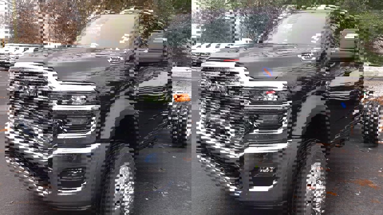 New 2026 RAM 4500 Tradesman image 4