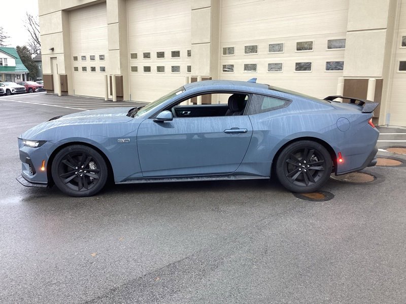 Used 2024 Ford Mustang GT image 5