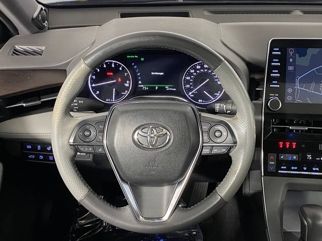 Certified 2019 Toyota Avalon Limited w/ Advanced Safety Package FWD image 18