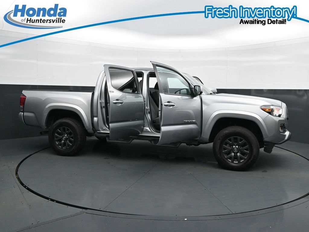 Used 2023 Toyota Tacoma SR5 w/ Technology Package AWD/4WD image 43