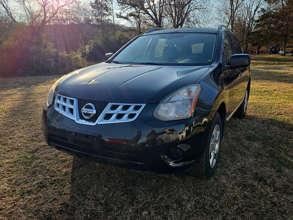 Used 2015 Nissan Rogue S w/ Convenience Package image 1