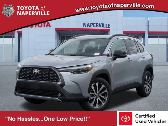 Used 2025 Toyota Corolla Cross XLE AWD/4WD image 1