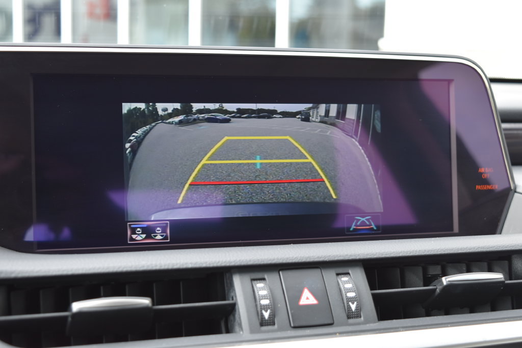 Used 2019 Lexus ES 350 w/ Premium Package FWD image 14