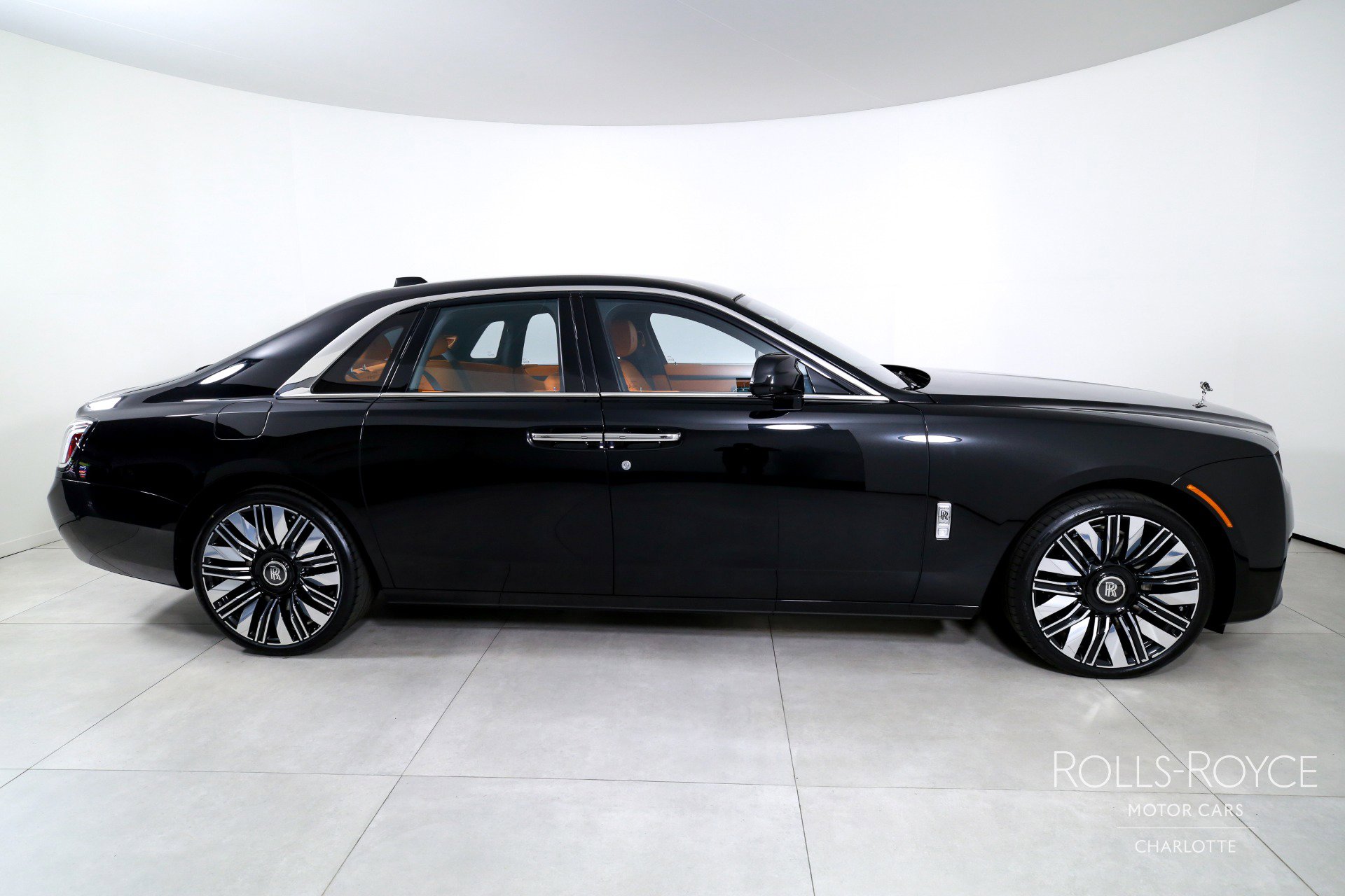 New 2027 Rolls-Royce Ghost AWD/4WD image 10