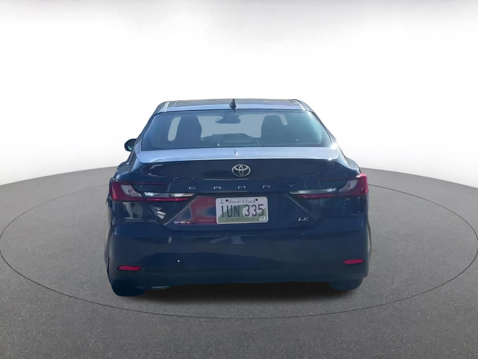 Used 2025 Toyota Camry LE image 12