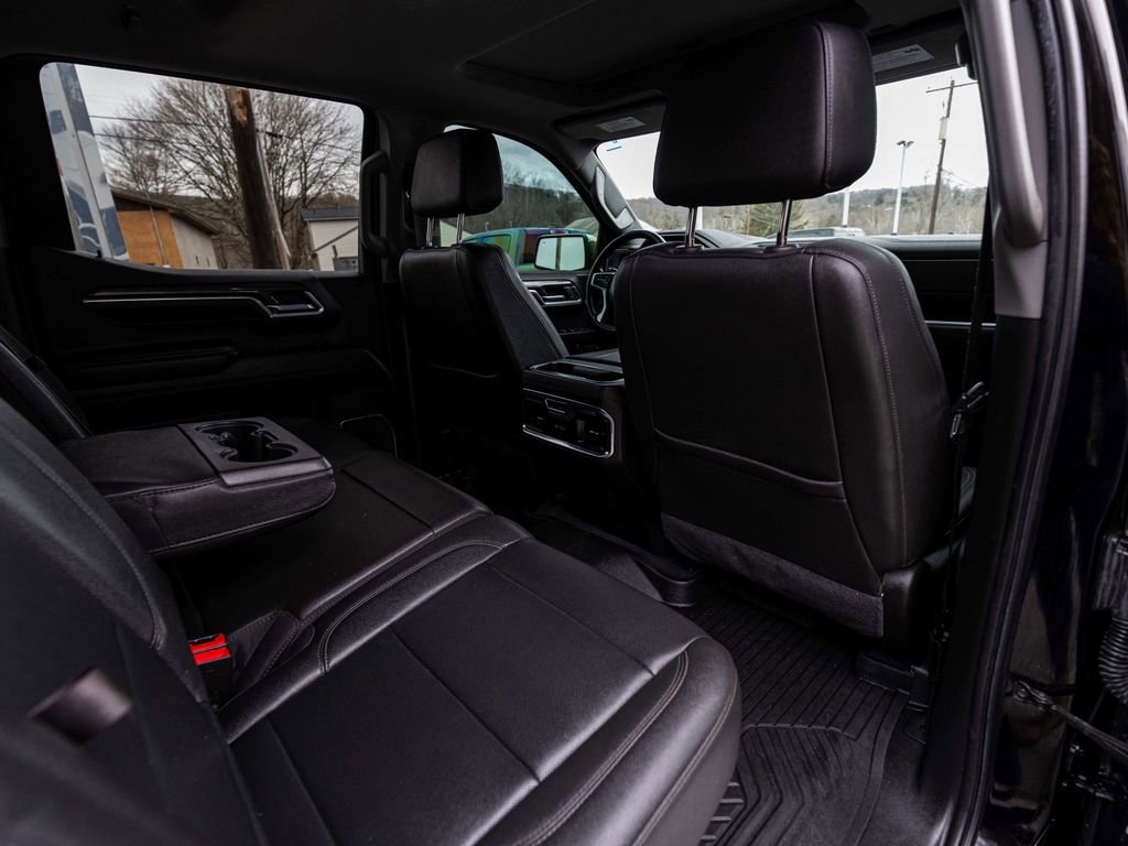 Used 2022 Chevrolet Silverado 1500 LTZ image 30