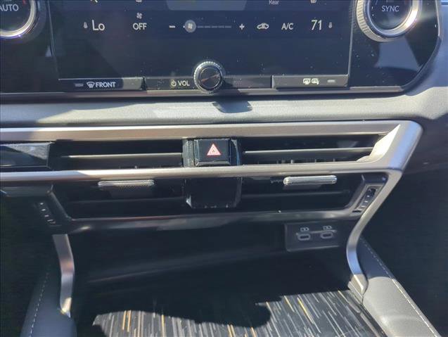 Used 2024 Lexus RX 350 FWD w/ Technology Package image 12