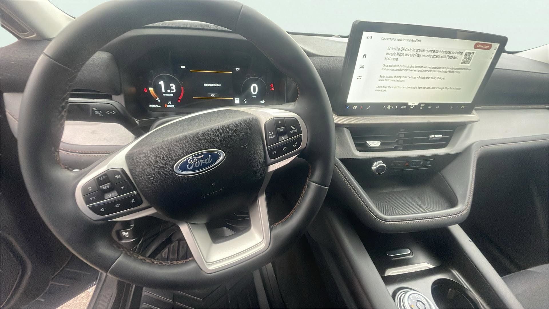 Certified 2025 Ford Explorer Active image 11