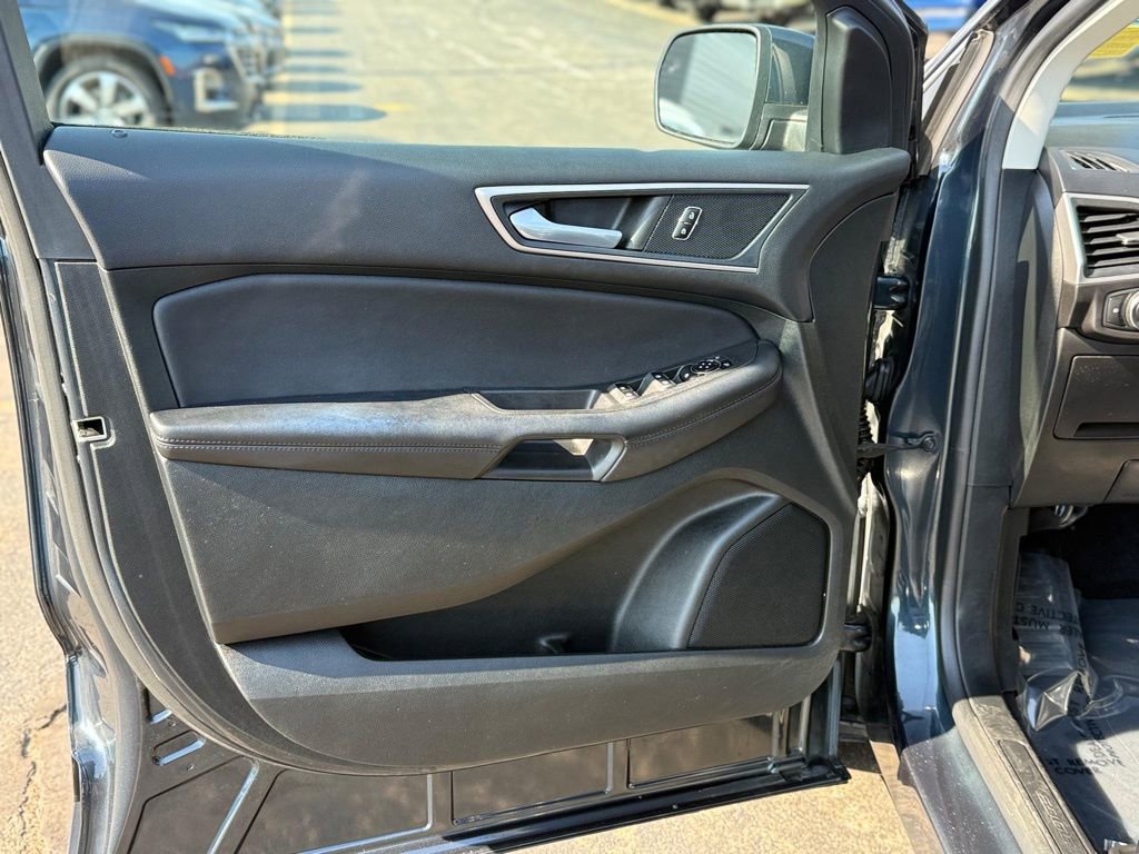Used 2023 Ford Edge SEL w/ Convenience Package image 10