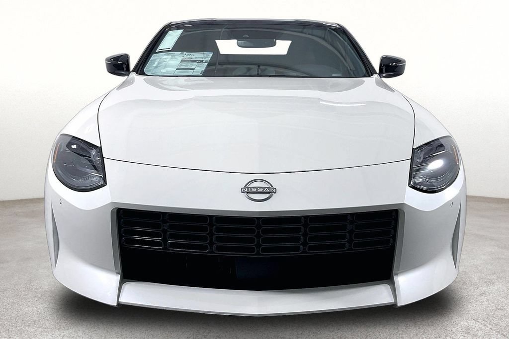 New 2026 Nissan Z Performance w/ Floor Mat Package RWD image 3