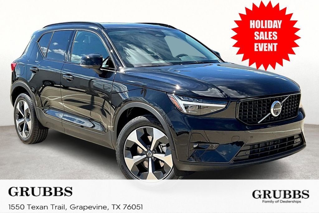 New 2026 Volvo XC40 B5 Plus w/ Protection Package Premier