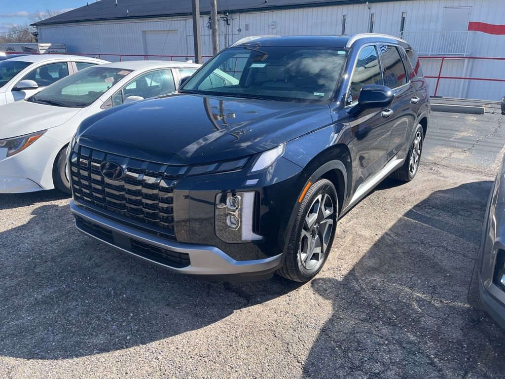 Used 2024 Hyundai Palisade SEL image 2