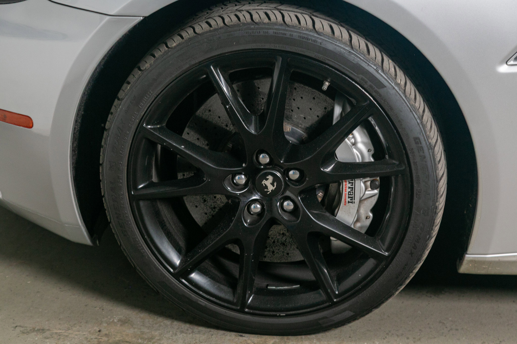 Used 2012 Ferrari California image 19