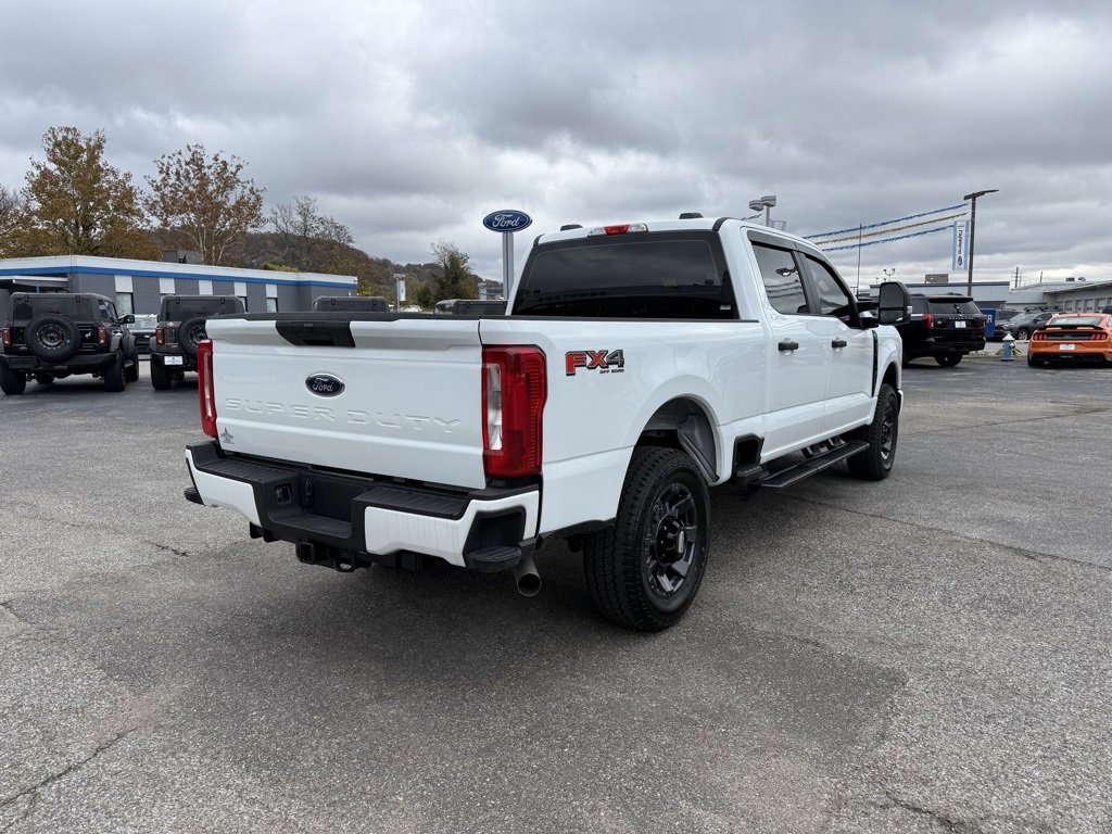 Used 2026 Ford F250 XL w/ STX Appearance Package image 9