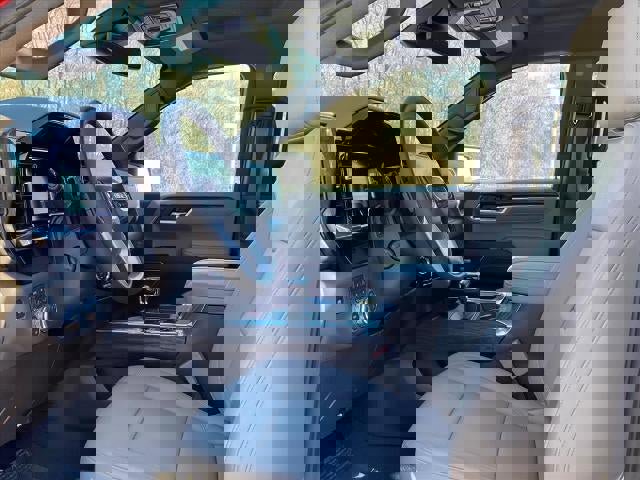 New 2026 GMC Sierra 1500 SLT w/ SLT Premium Plus Package image 17