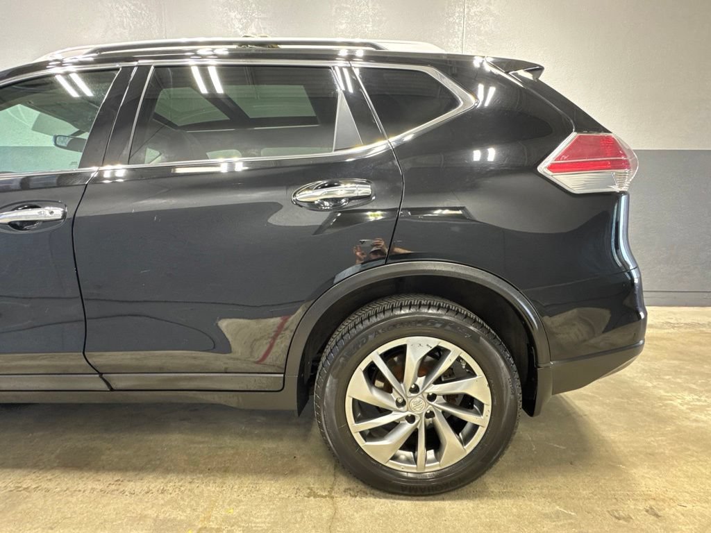 Used 2015 Nissan Rogue SL w/ SL Premium Package AWD/4WD image 9