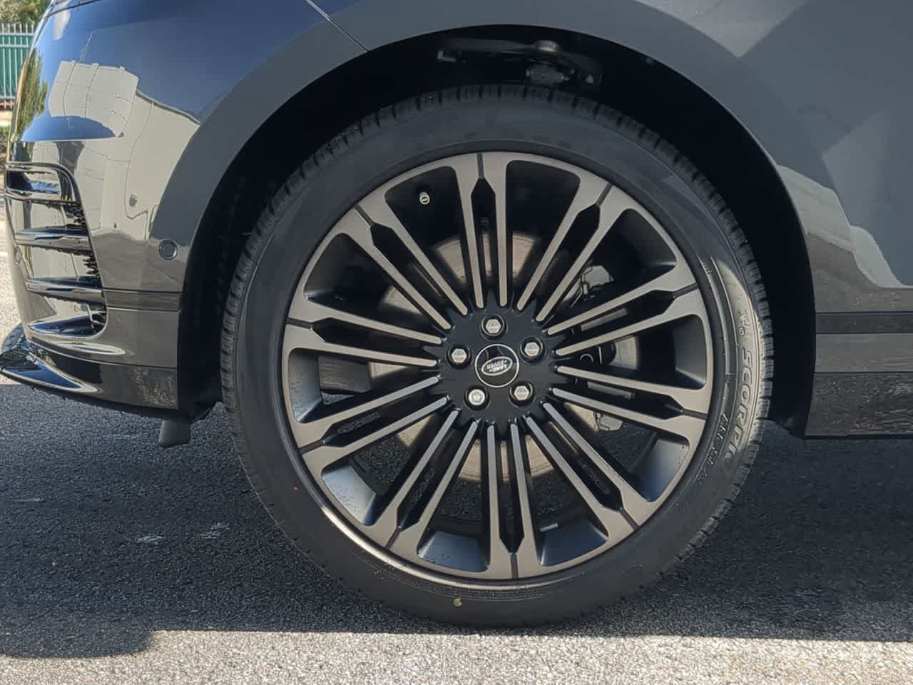 New 2026 Land Rover Range Rover Velar Belgravia AWD/4WD image 14