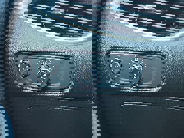 Used 2024 Chevrolet Malibu LT image 30