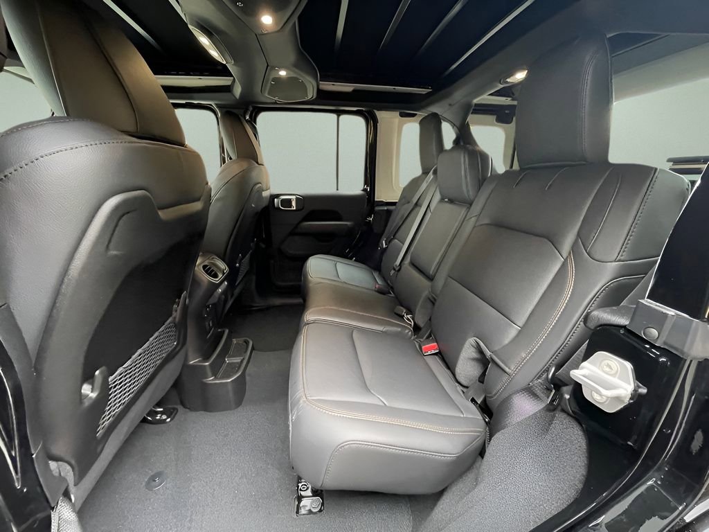 New 2025 Jeep Wrangler Sahara w/ Safety Group image 13