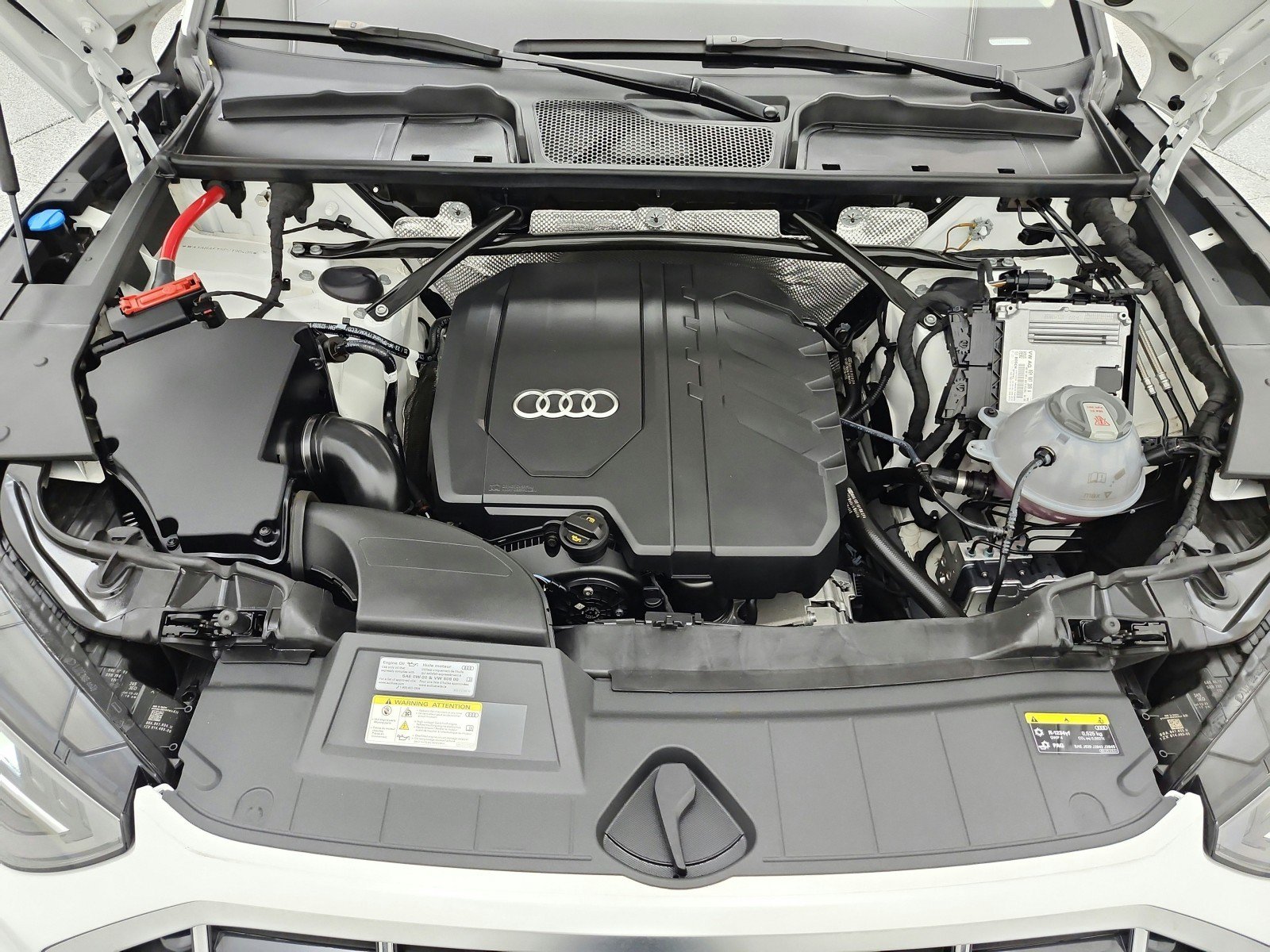 Used 2023 Audi Q5 2.0T Premium w/ Convenience Package AWD/4WD image 16