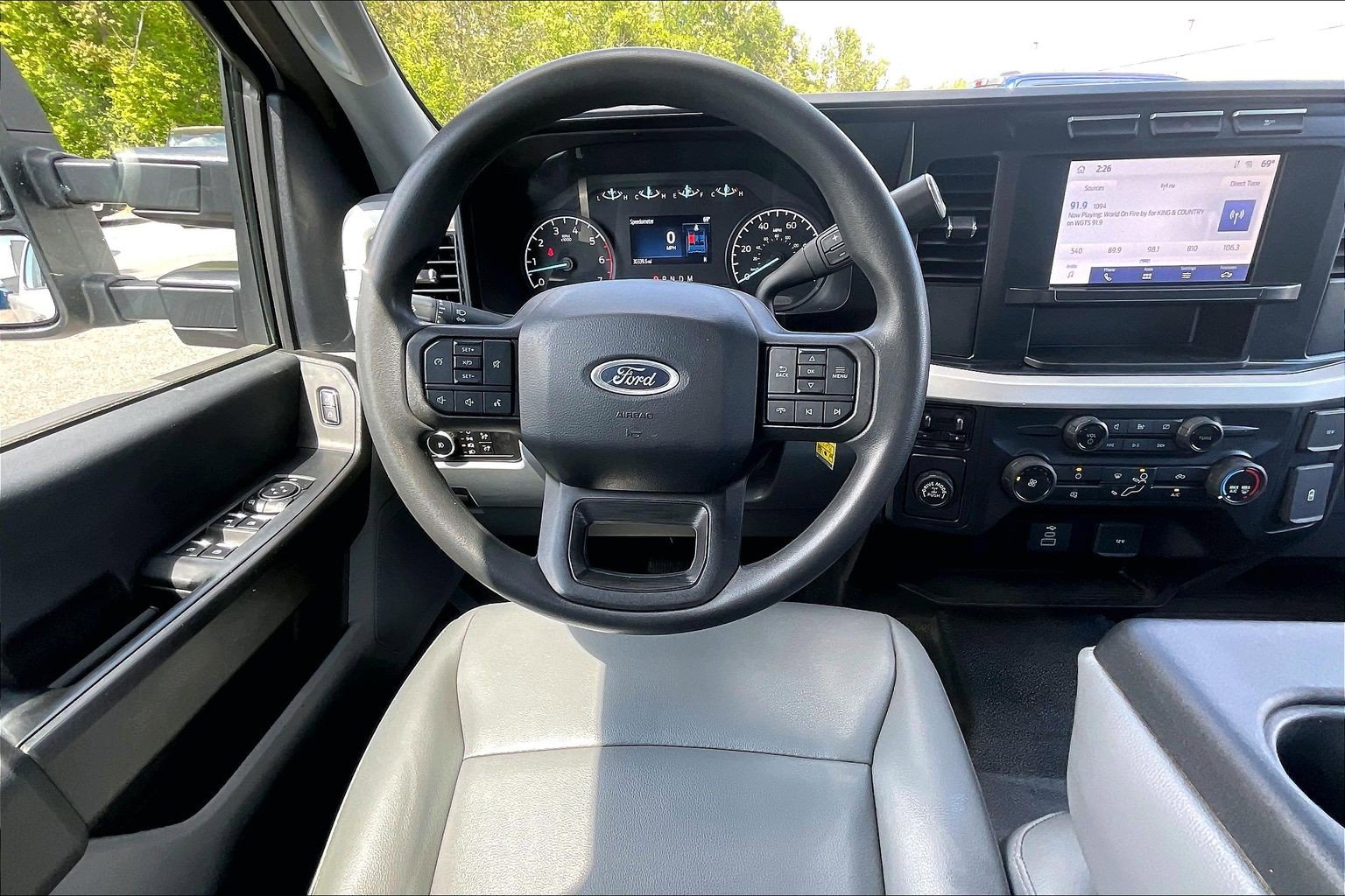 Used 2024 Ford F350 XL w/ XL Chrome Package RWD image 5