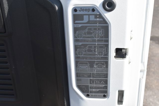 Used 2022 Jeep Wrangler Unlimited Sahara image 17