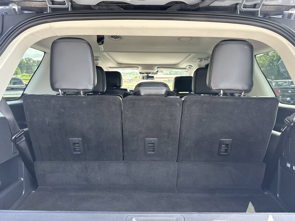 Used 2025 Ford Expedition Platinum AWD/4WD image 18