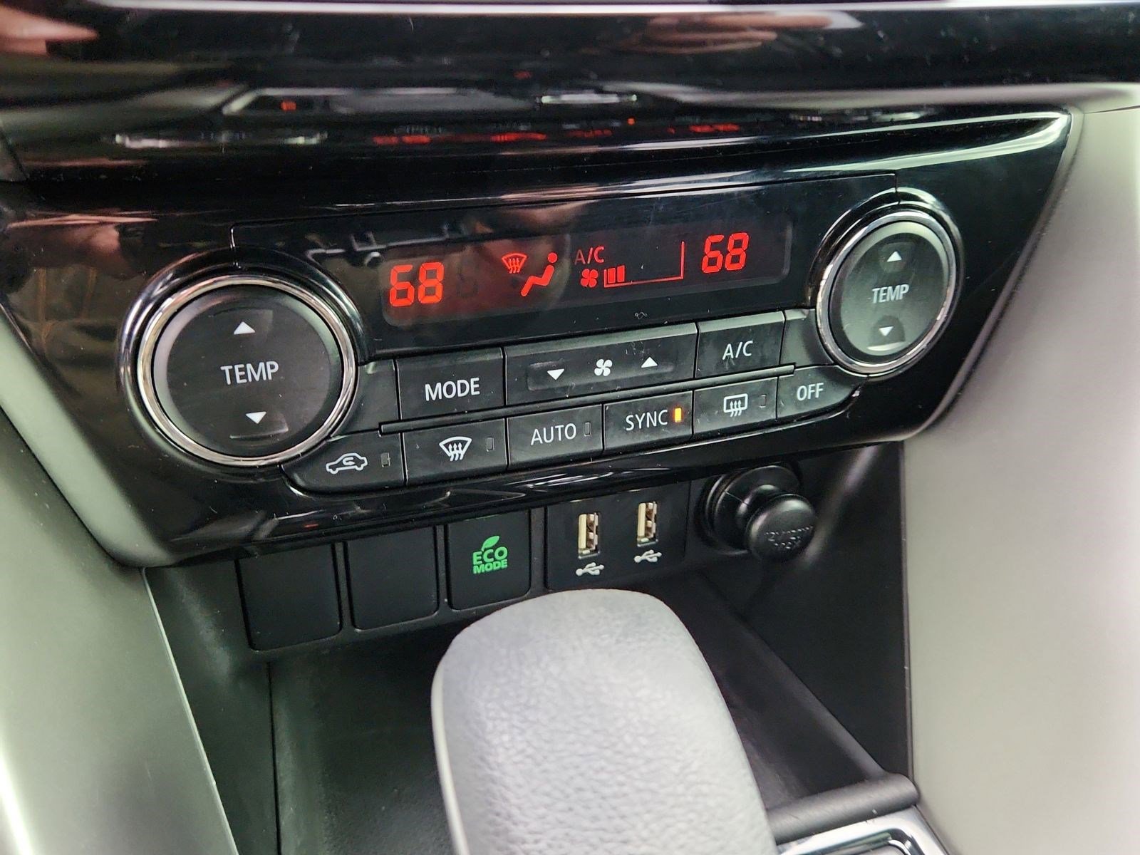 Used 2022 Mitsubishi Eclipse Cross SEL image 29