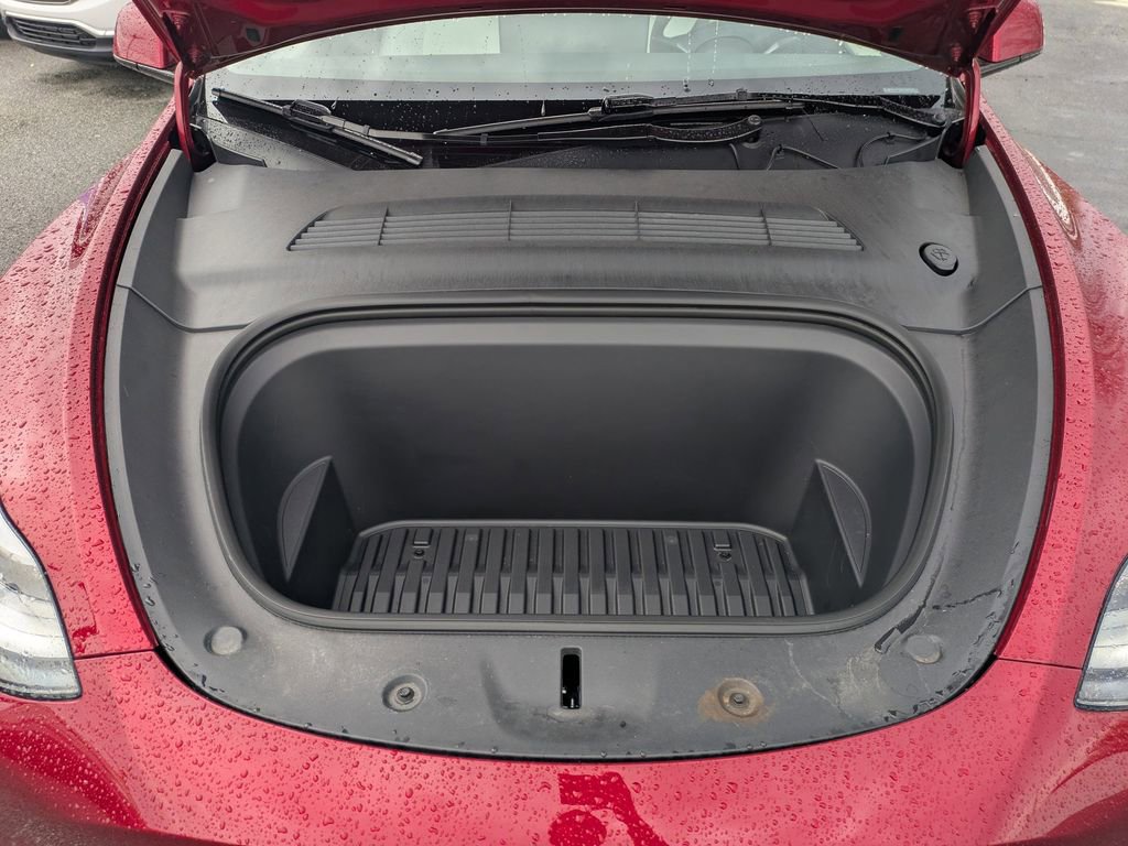 Used 2024 Tesla Model Y Long Range image 10