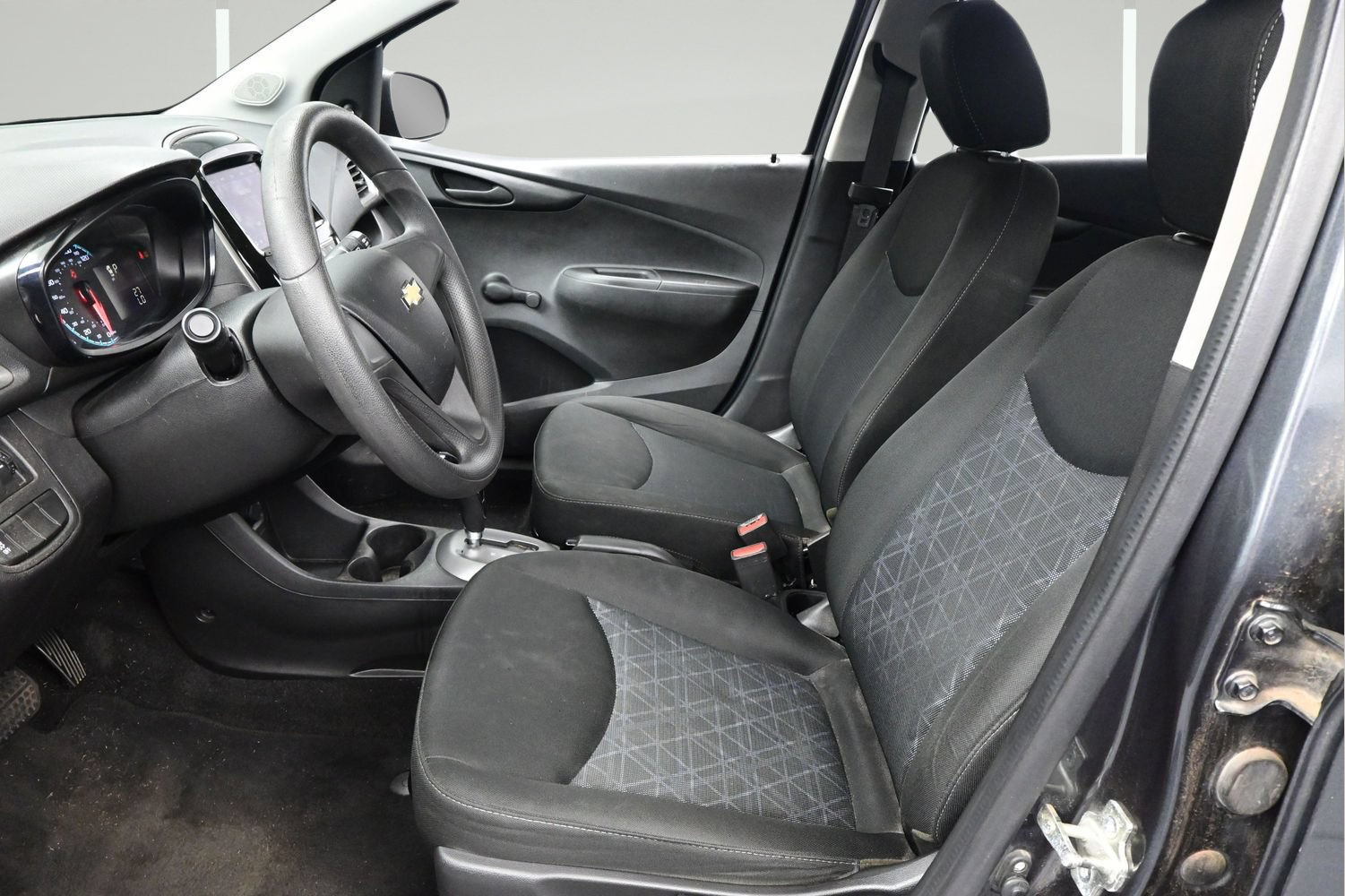 Used 2021 Chevrolet Spark LS FWD image 9