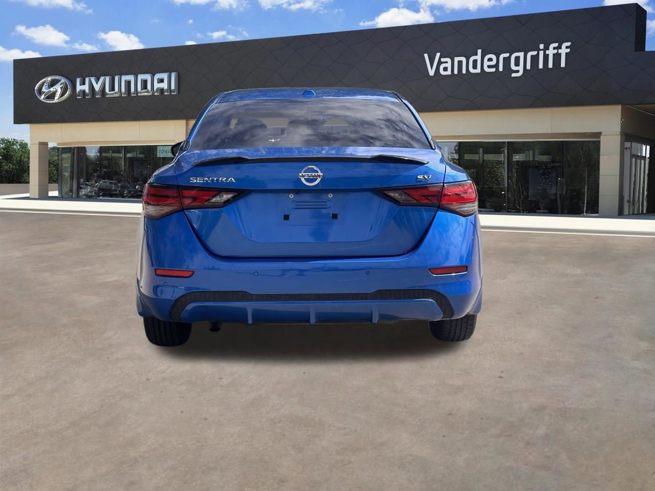 Used 2021 Nissan Sentra SV w/ Trunk Package image 9