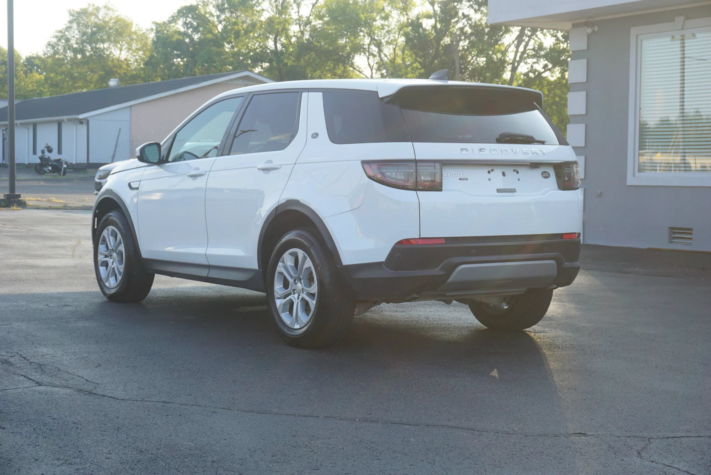 Used 2020 Land Rover Discovery Sport AWD/4WD image 7