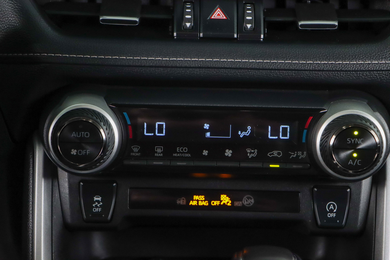 Used 2024 Toyota RAV4 XLE Premium image 20