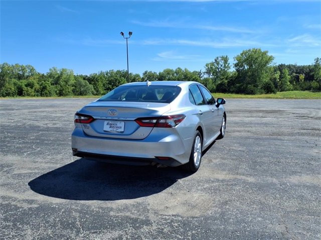 Used 2023 Toyota Camry LE image 14