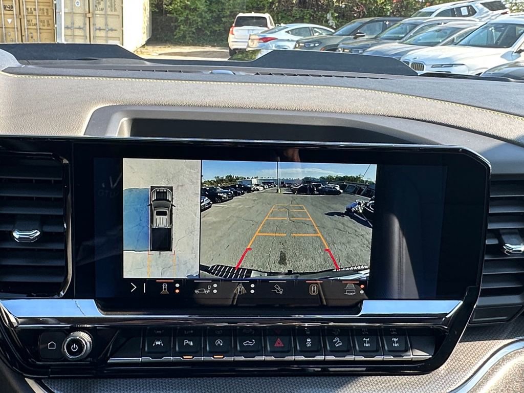 Used 2025 Chevrolet Silverado 1500 ZR2 w/ Technology Package image 16