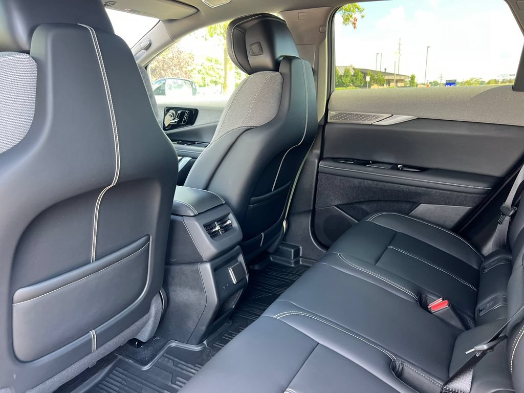 New 2027 Cadillac Optiq Sport w/ LPO, Floor Liner Package AWD/4WD image 26