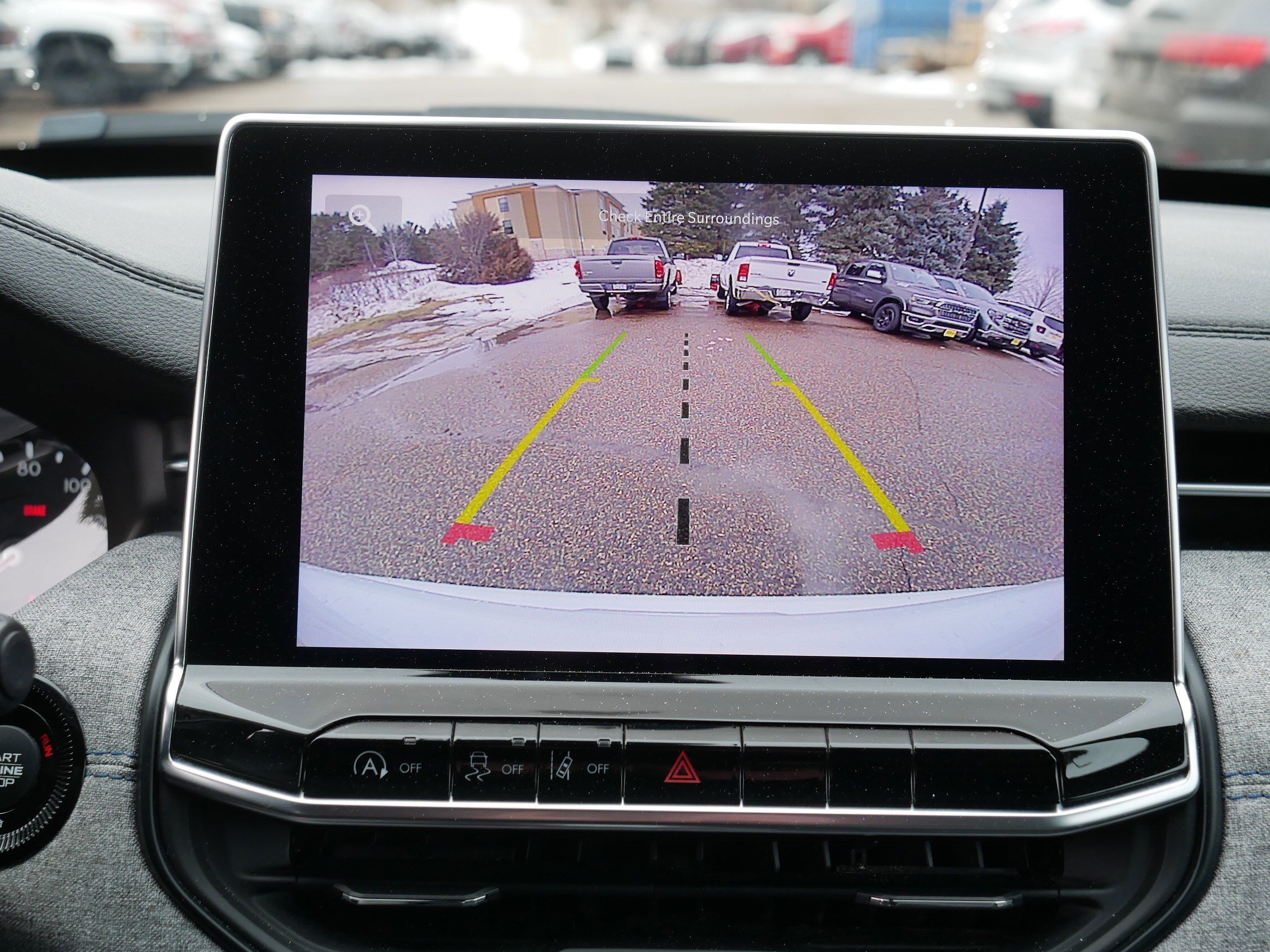 Certified 2024 Jeep Compass Latitude image 27
