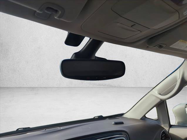 Used 2019 Chrysler Pacifica Touring-L Plus w/ Advanced Safetytec Group FWD image 11