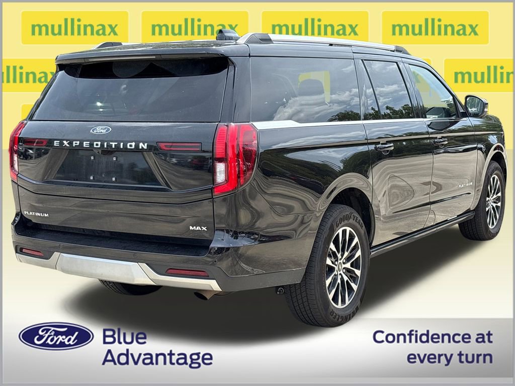 Used 2025 Ford Expedition Max Platinum AWD/4WD image 4
