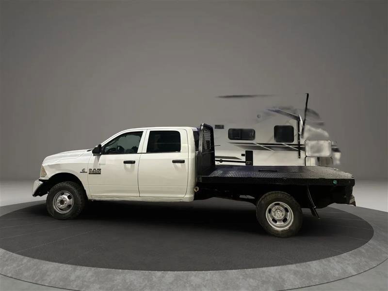 Used 2014 RAM 3500 Tradesman w/ Chrome Appearance Group image 2
