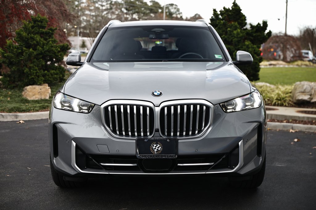 Used 2025 BMW X5 sDrive40i w/ Climate Comfort Package image 14