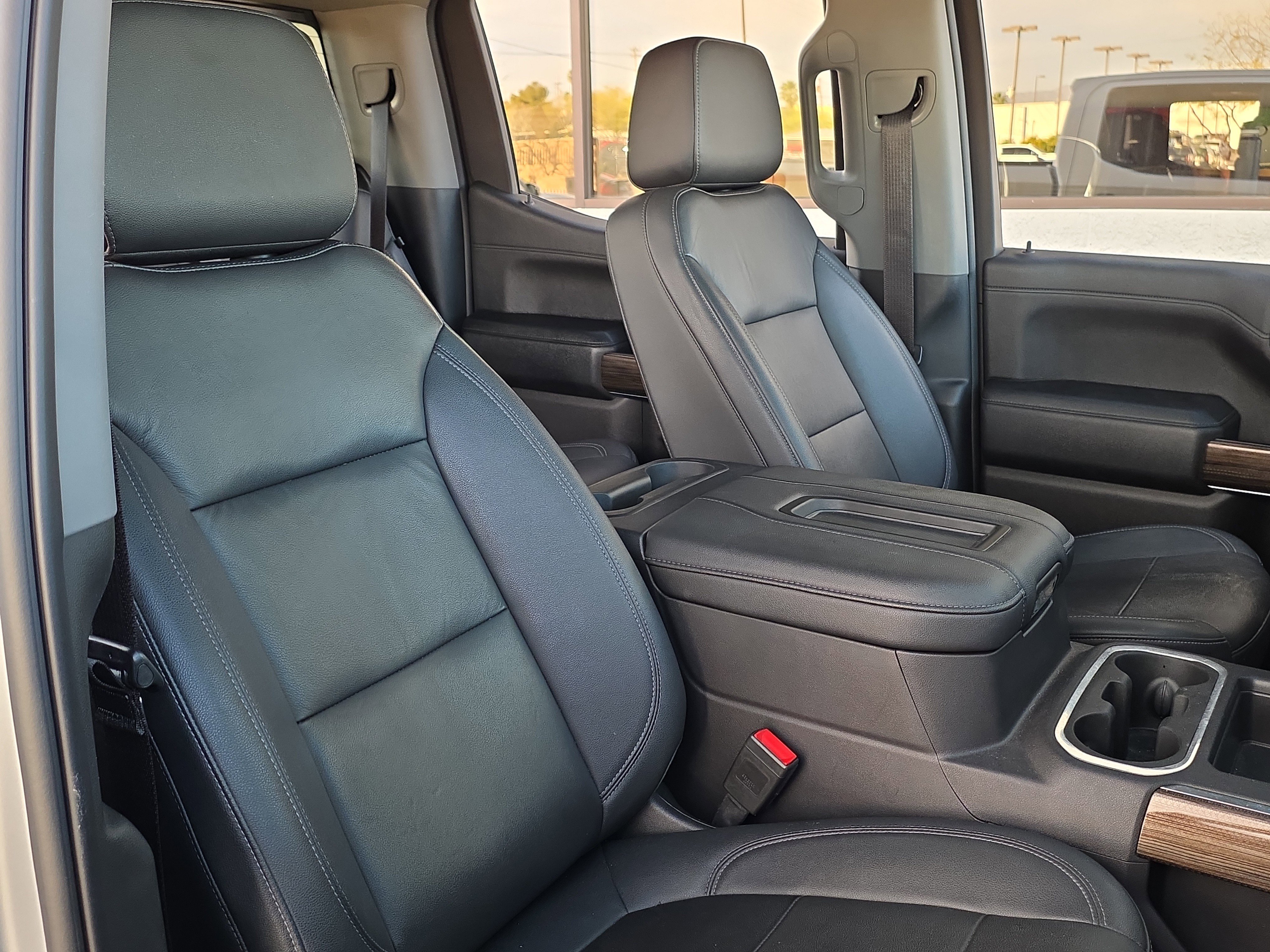 Used 2021 Chevrolet Silverado 1500 LT Trail Boss w/ Convenience Package II image 38