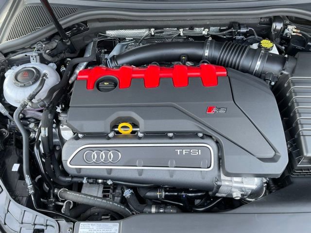 Used 2025 Audi RS 3 image 33