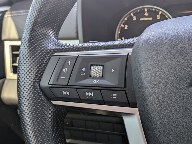 Used 2025 Mitsubishi Outlander ES image 27