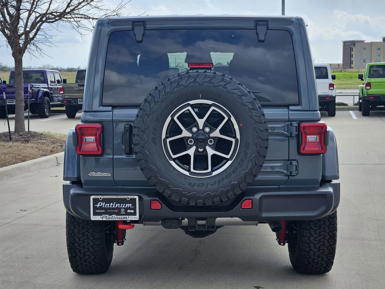 New 2026 Jeep Wrangler Unlimited Rubicon AWD/4WD image 8