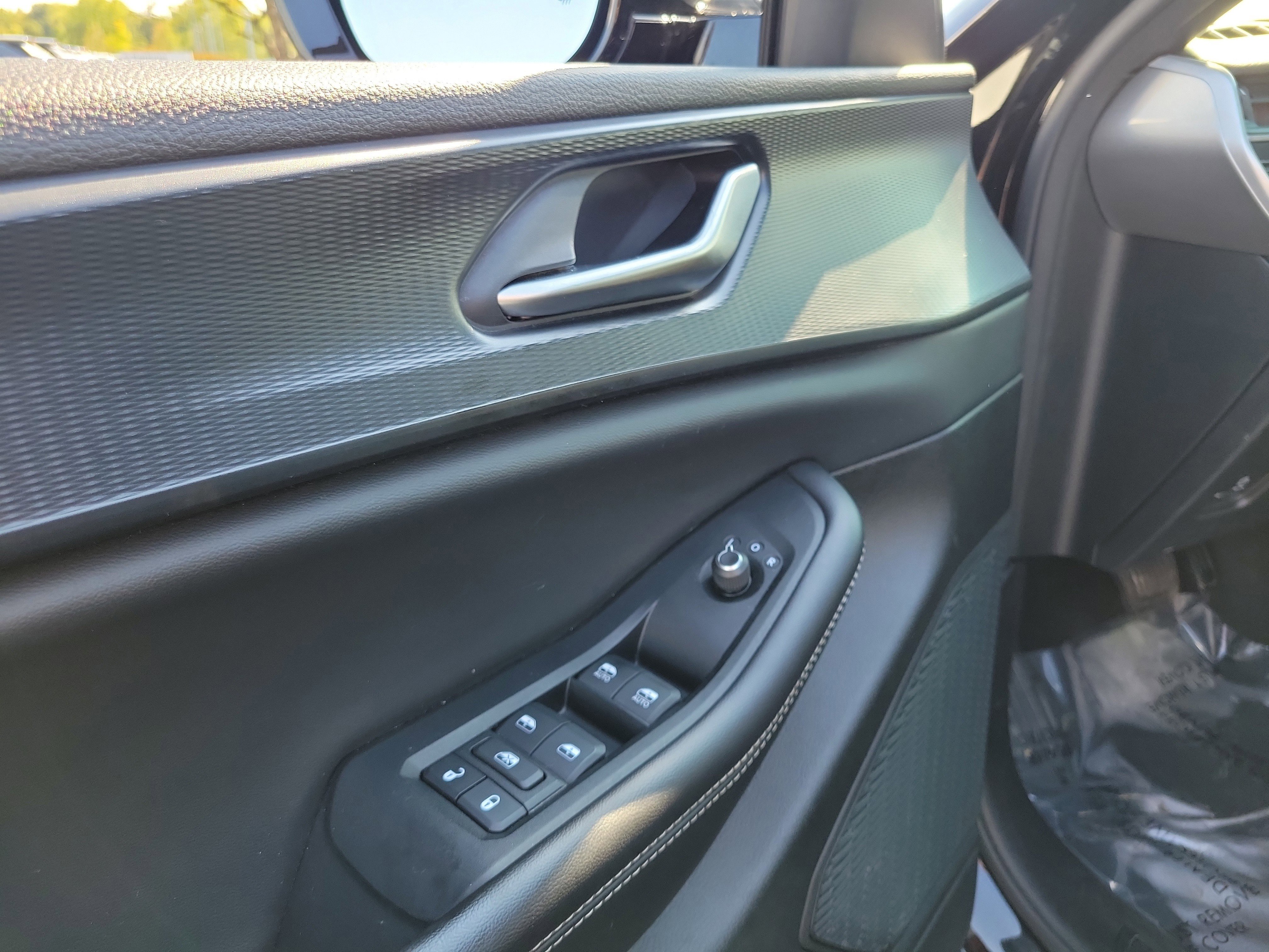 Used 2024 Jeep Grand Cherokee L Laredo image 18